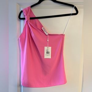 Amanda Uprichard top